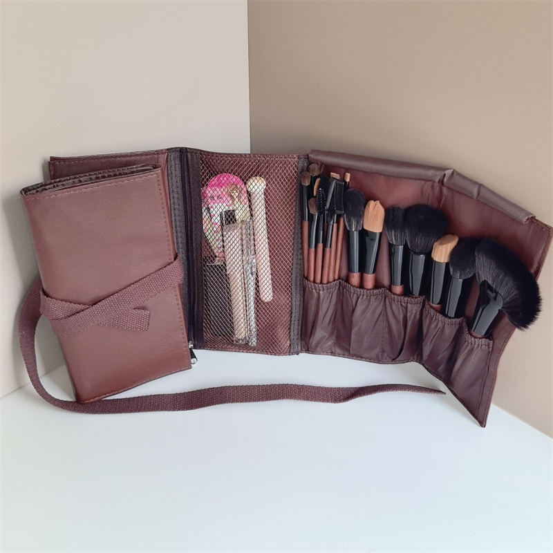PUレザー製メイクブラシロールバッグ、折りたたみ式化粧ブラシ - Travel Accessories Organizer Bag のレビューと価格