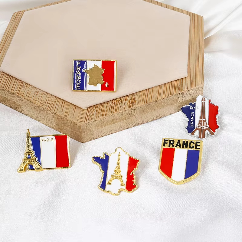 フランス国旗エナメルピン エッフェル塔 パリ地図ブローチ か - Travel Accessories Jewelry のレビューと価格